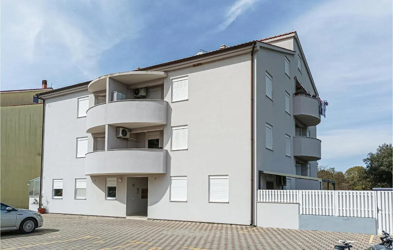 Cozy Apartment In Liznjan With Wifi Croatia